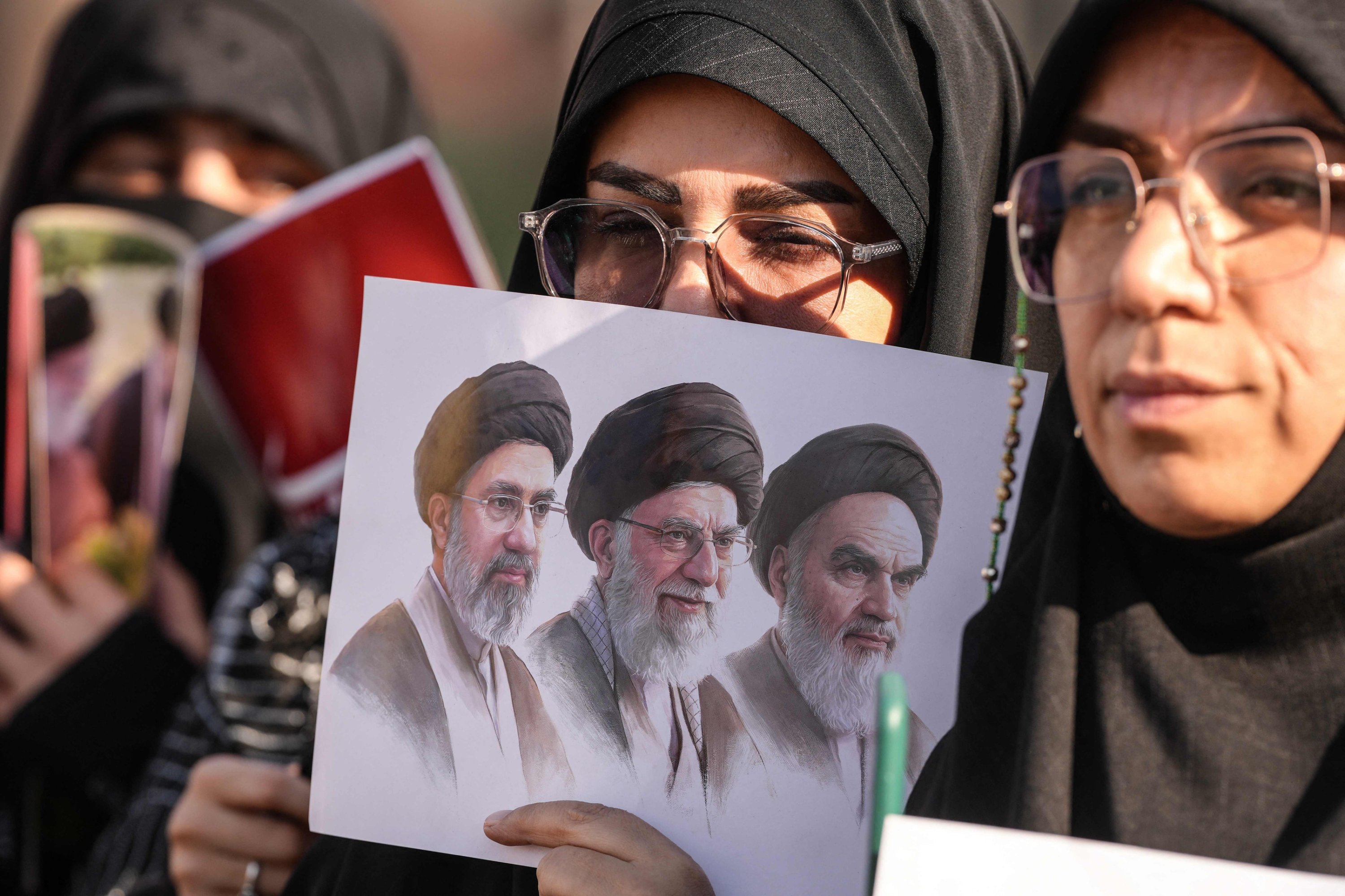Crowds pack Iraq’s Najaf for Khamenei funeral amid soaring tensions