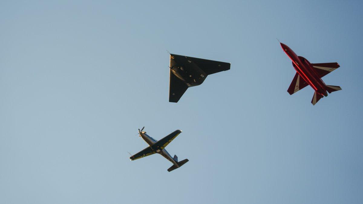 During the Defense Industry Forum 2026, held on the sidelines of the NATO summit, the Turkish defense industry’s aerial assets Anka-III, Hürjet and Hürkuş performed a formation flight at Turkish Aerospace Industries (TAI) Kahramankazan campus, Ankara, Türkiye, July 7, 2026. (AA Photo)