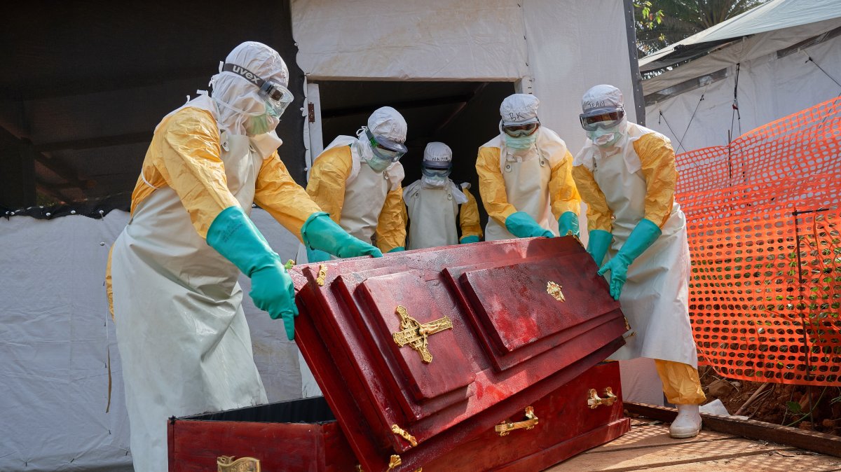 Ebola outbreak in DRC becomes fastest-growing on record, kills 600