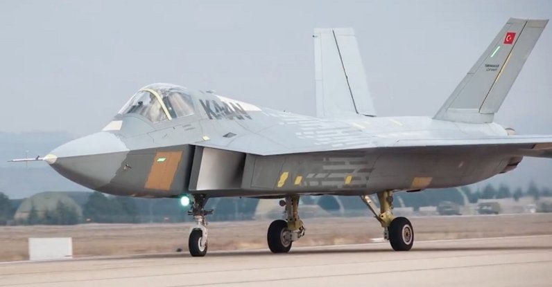 Türkiye's homegrown fifth-generation fighter jet Kaan is seen on a runway, Ankara, Türkiye, Feb. 21, 2024. (AA Photo)