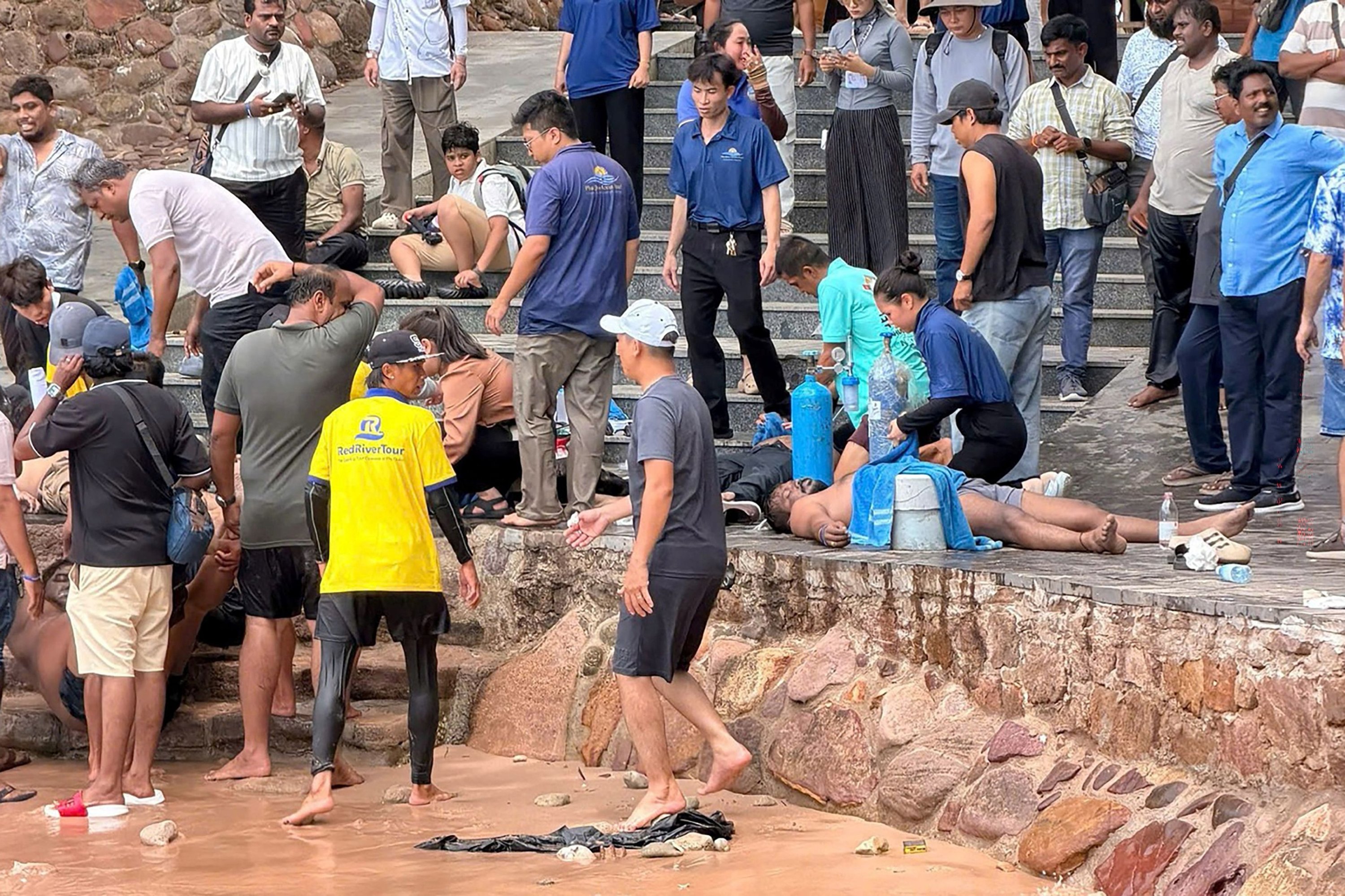 Deadly speedboat accident off Vietnam claims at least 15 lives