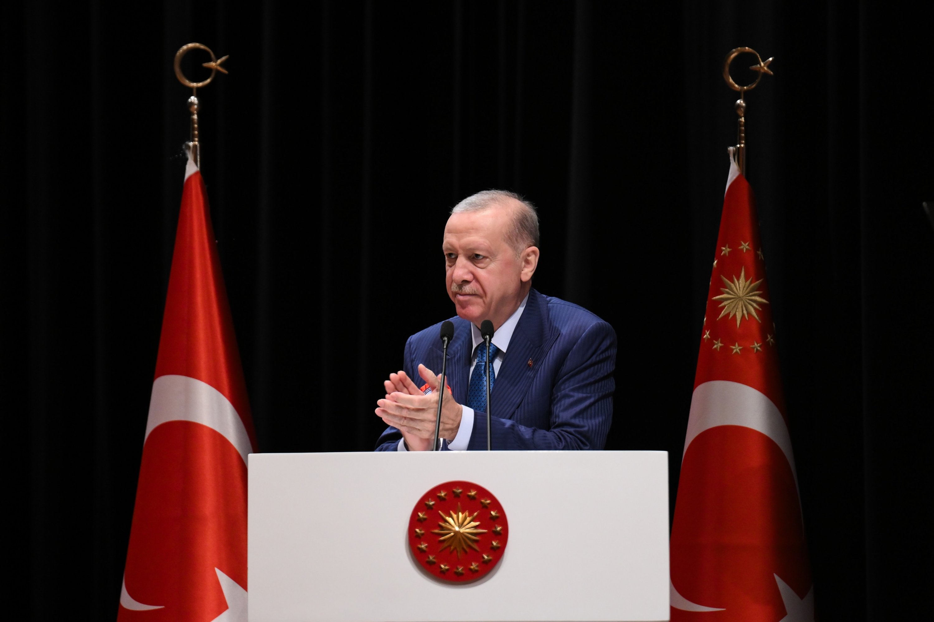 Erdoğan honors Srebrenica victims on 31st genocide anniversary
