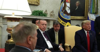 President Recep Tayyip Erdoğan looks at Lindsey Graham as he meets U.S. President Donald Trump and senators in Washington, U.S., Nov. 13, 2019. (Getty Images Photo)