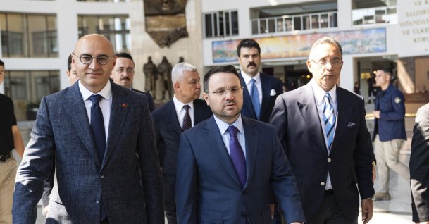 Justice Minister Akın Gürlek (C) visits a courthouse, Istanbul, Türkiye, July 10, 2026. (AA Photo)