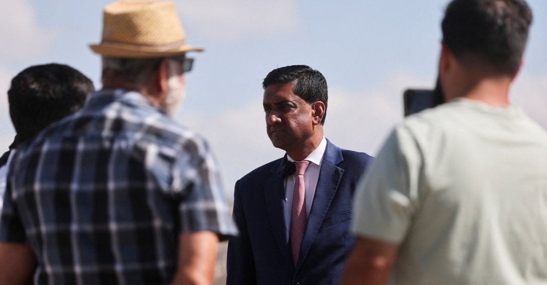 U.S. Representative Ro Khanna (C) speaks with Palestinian residents of Turmus Ayya, near Ramallah, during a visit in the Israeli-occupied West Bank, July 9, 2026. (Reuters Photo)