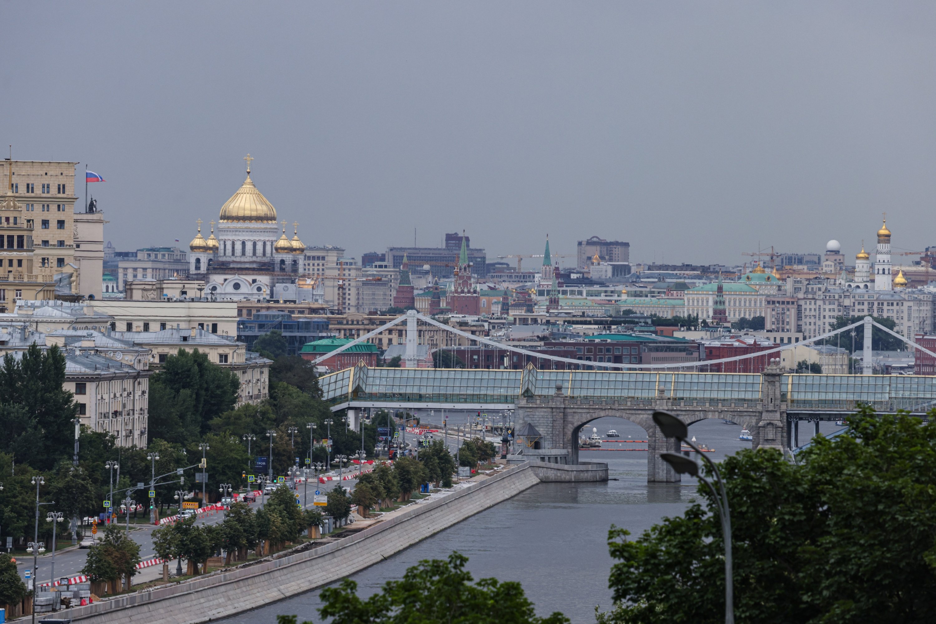 EU, UK target Russia with 1st joint cyber sanctions package