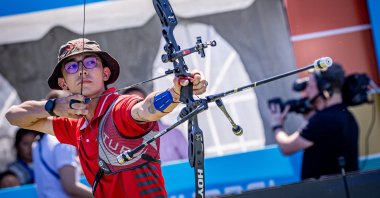 Türkiye's Mete Gazoz during the Men's recurve finals during the Archery World Cup 2025 Stage 1, in Auburndale, U.S., April 13, 2025. (Getty Images Photo)