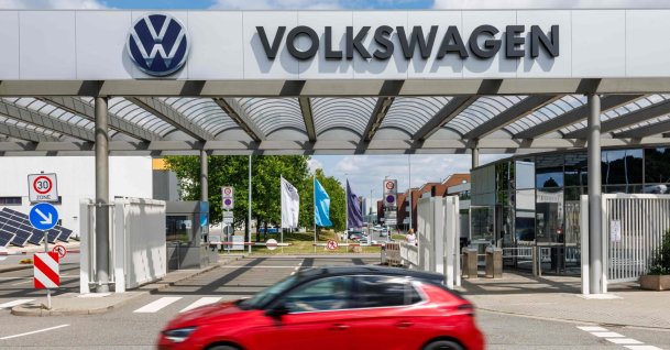 A car drives past the Zwickau Volkswagen Plant, Zwickau, eastern Germany, July 9, 2026. (AFP Photo)