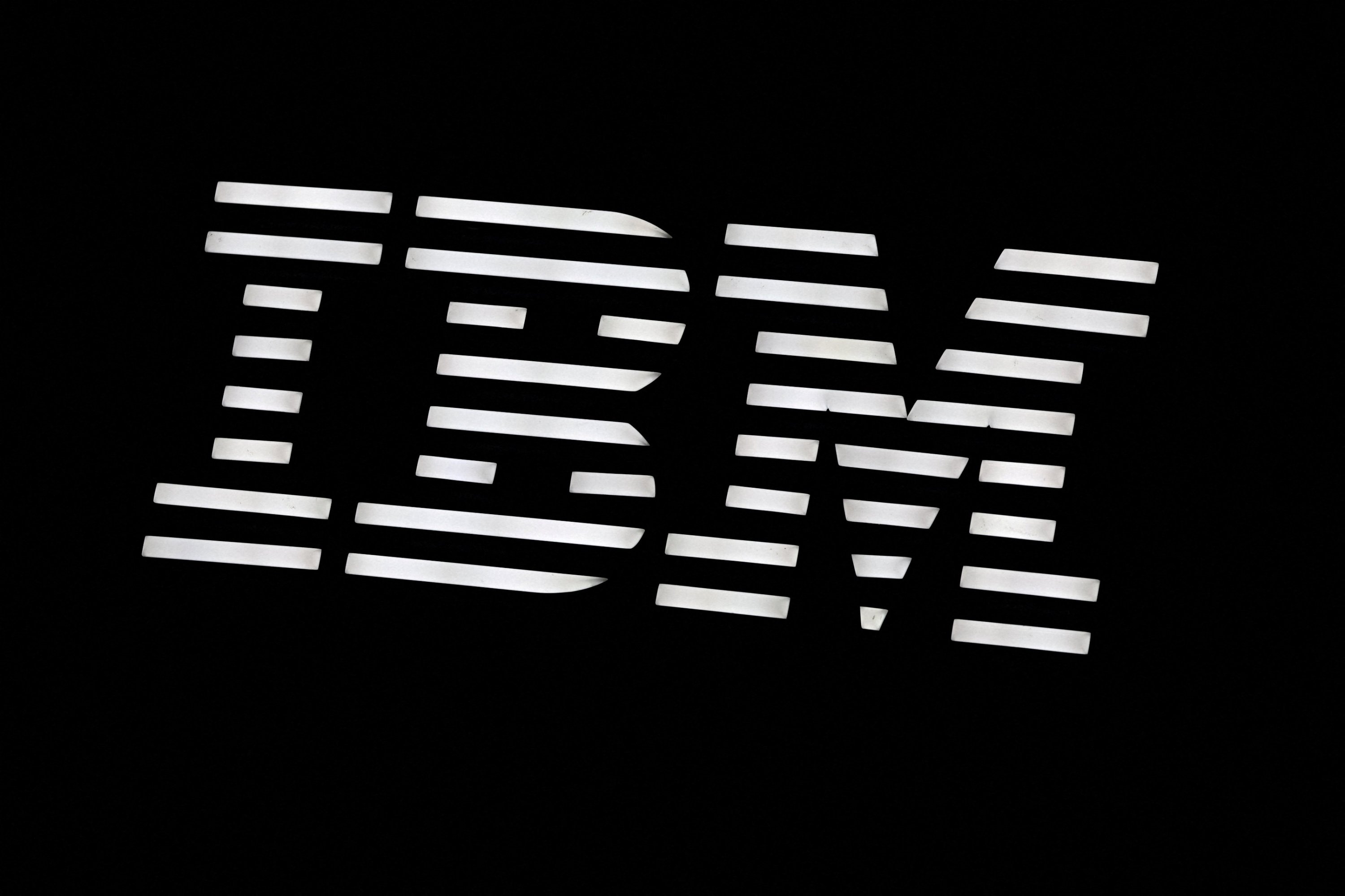 IBM warns AI boom hurting software firms, triggering big rout