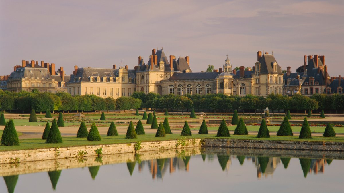 A view of Fontainebleau, Paris, France. (Shutterstock Photo)