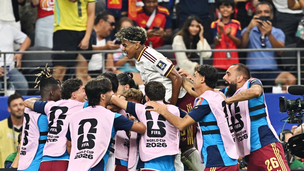 Spain's Lamine Yamal and teammates celebrate after Pedro Porro scores their second goal during the 2026 FIFA World Cup semifinal match against France at Dallas Stadium, Arlington, U.S., July 14, 2026. (Reuters Photo)