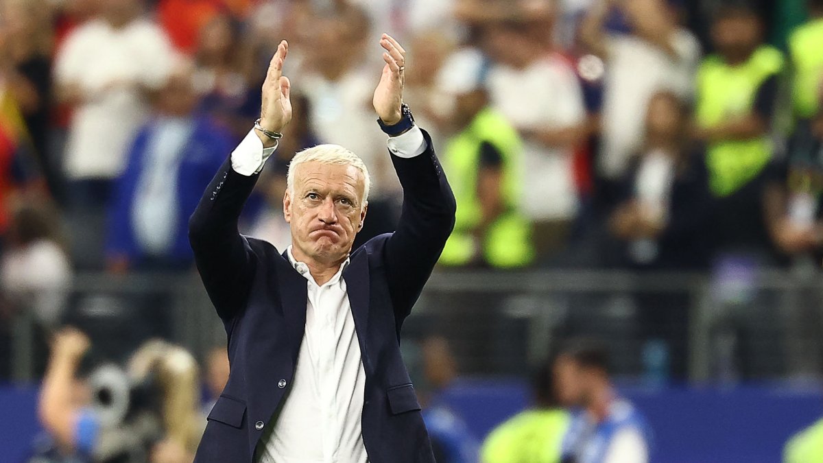 France's head coach Didier Deschamps reacts after losing the 2026 World Cup football tournament semi-final match between France and Spain at the Dallas Stadium, Arlington, U.S., July 14, 2026. (AFP Photo)