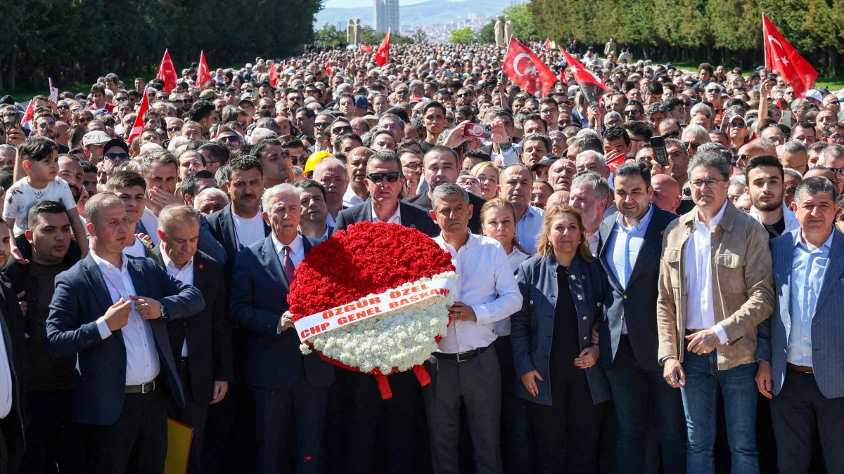 Ousted CHP Chair Özgür Özel visits the mausoleum of the party's founder and Türkiye's first President Mustafa Kemal Atatürk, Ankara, Türkiye, May 30, 2026. (Reuters Photo)