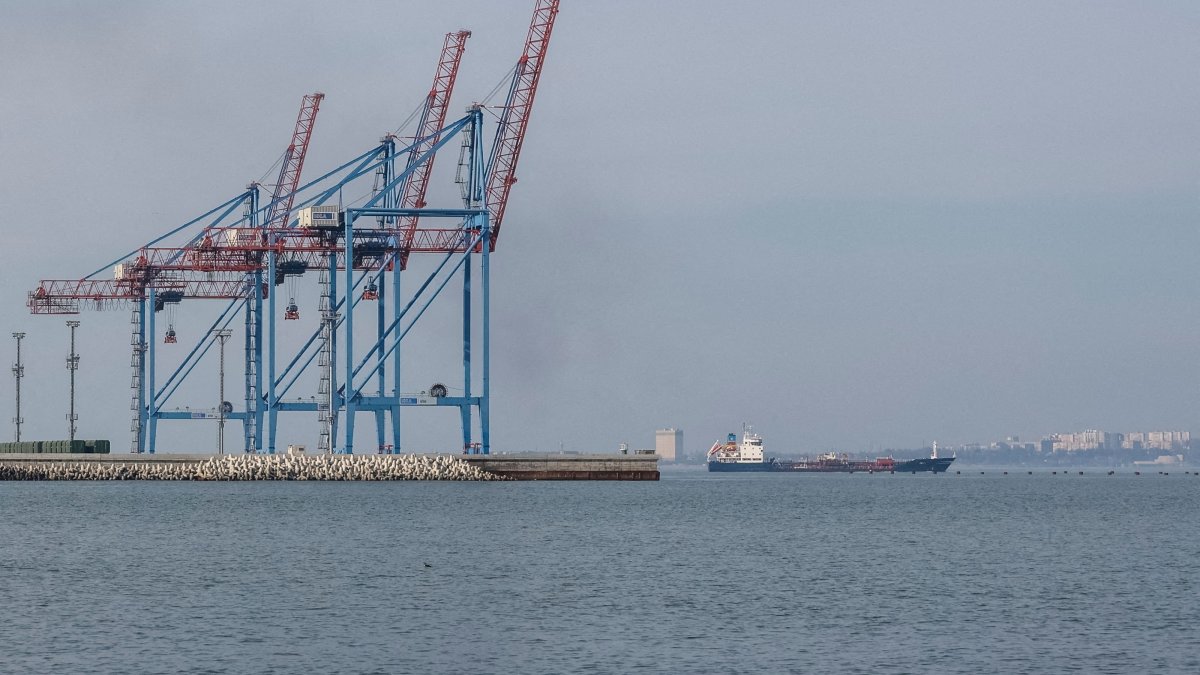 A cargo vessel leaves a port in the Black Sea, amid Russia's attack on Ukraine, Odesa, Ukraine, March 26, 2025. (Reuters Photo)