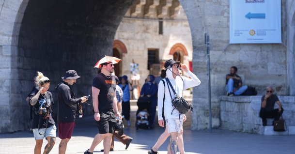 Tourists walk in the historic Eminönü neighborhood, Istanbul, Türkiye, June 29, 2026. (AA Photo)
