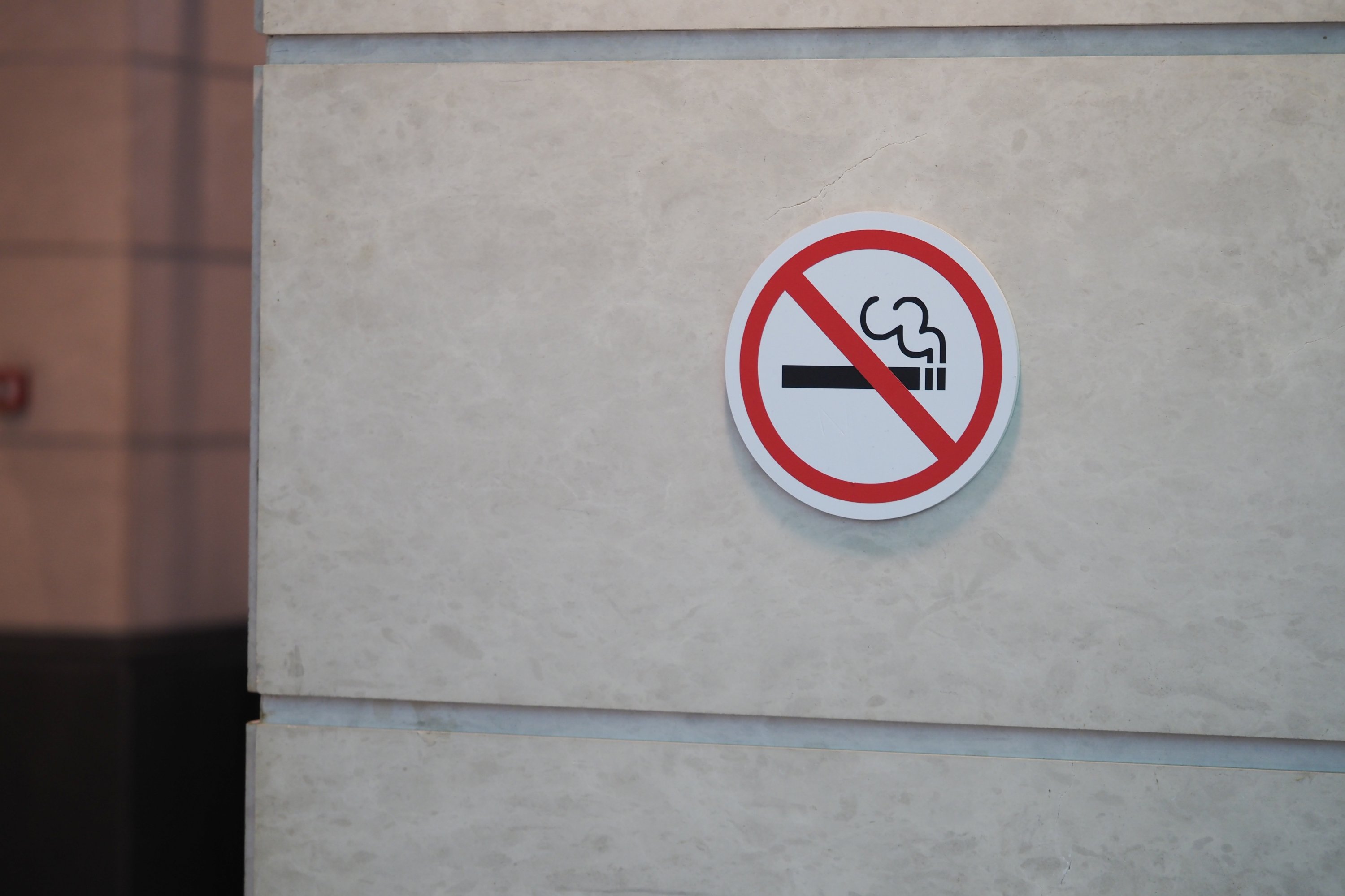 Türkiye’s Health Ministry opens clinics to help teens quit smoking