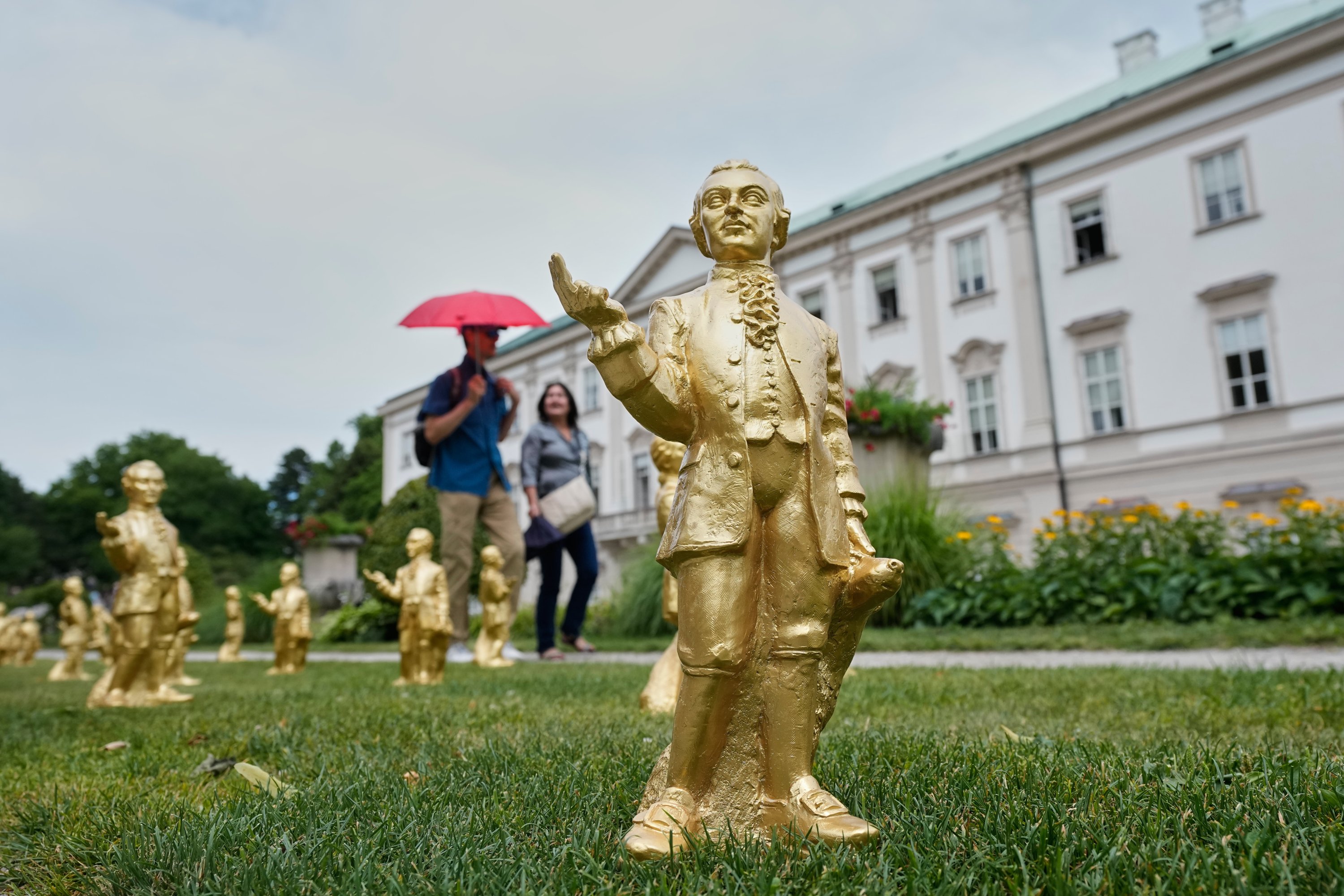 Salzburg marks Mozart’s 270th birthday with 300 miniature statues