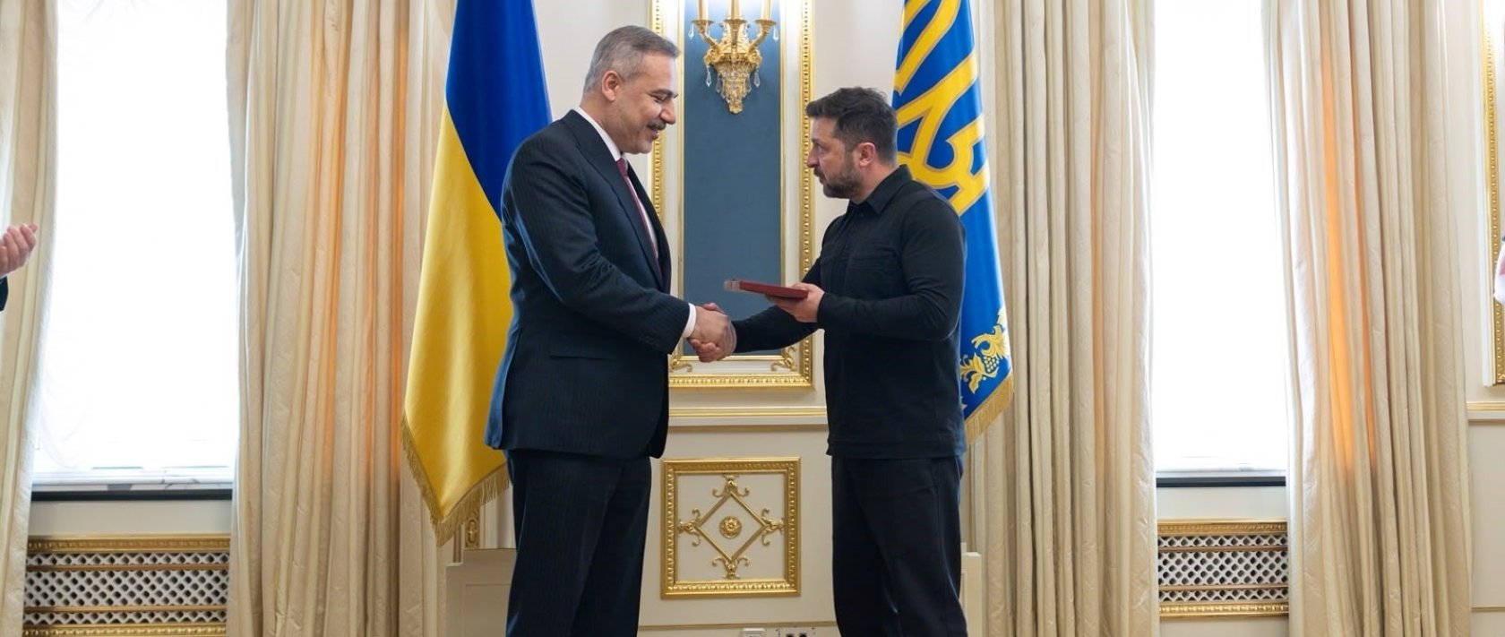 Turkish Foreign Minister Hakan Fidan is awarded the Order of Merit, Second Class, by Ukrainian President Volodymyr Zelenskyy, Kyiv, Ukraine, July 16, 2026. (AA Photo)