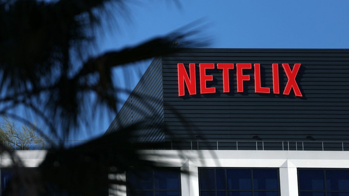 The Netflix logo is pictured at the company’s Hollywood studio offices at Sunset Bronson Studios in Los Angeles, California, U.S., Dec. 5, 2025. (AFP Photo)