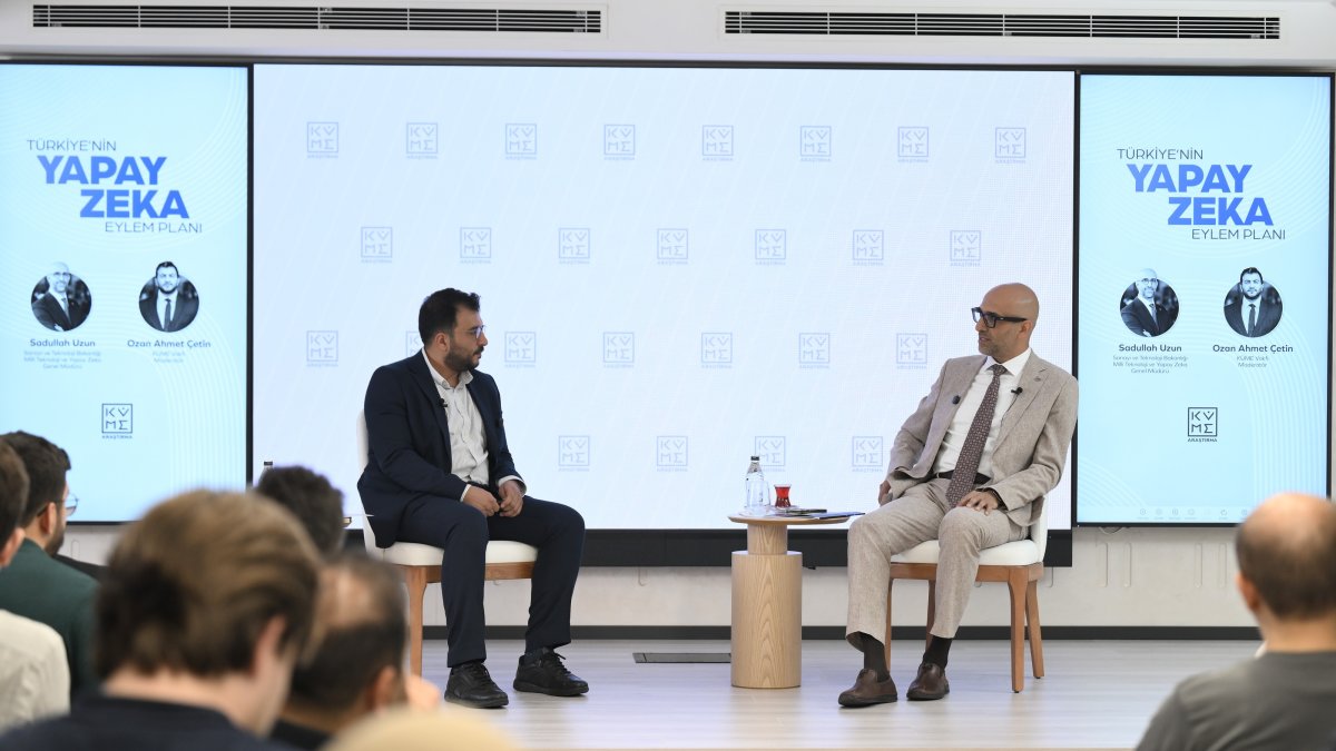 Sadullah Uzun, (R) director general of national technology and artificial intelligence at the Ministry of Industry and Technology, speaks during a panel on Türkiye's Artificial Intelligence Action Plan, Istanbul, Türkiye, July 16, 2026. (AA Photo)
