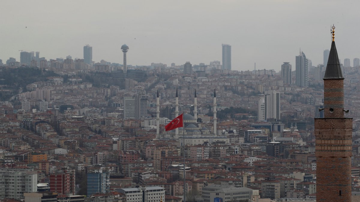 A general view of residential and commercial areas, Ankara, Türkiye, April 1, 2019. (Reuters Photo)