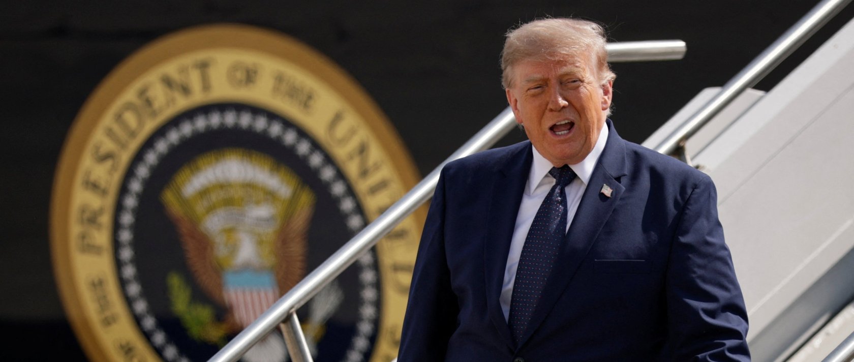 U.S. President Donald Trump speaks as he disembarks the new Qatari-gifted Air Force One, while he arrives at John F. Kennedy International Airport, New York City, U.S., July 17, 2026. (Reuters Photo)