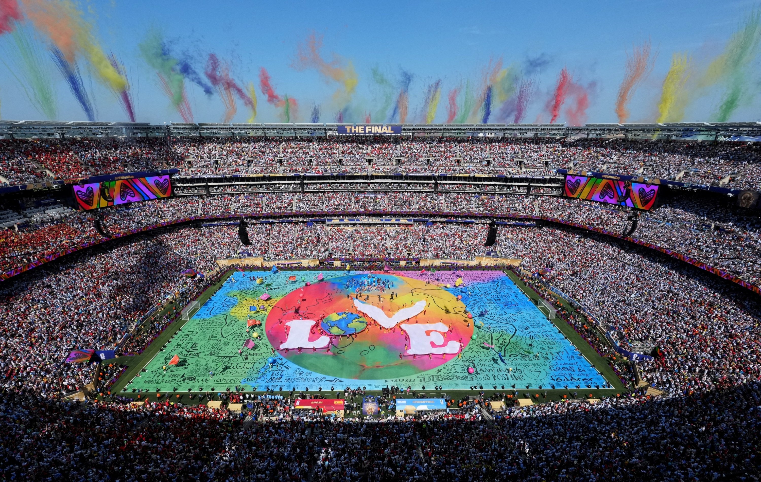 An aerial view of a kids' choir from Staten Island performing during the FIFA World Cup 2026 final halftime show, New York/New Jersey Stadium, East Rutherford, New Jersey, U.S., July 19, 2026. (ReutersPhoto)