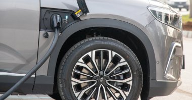A Togg T10X SUV is seen at a charging station in Antalya, southern Türkiye, May 12, 2023. (Shutterstock Photo)