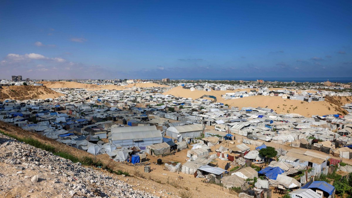Tents of displaced people are pictured in Khan Yunis, the southern Gaza Strip, Palestine, July 11, 2026. (AFP Photo)