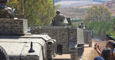 Lebanese troops deploy at the entrance of the town of Zawtar al-Gharbiyeh after Israeli forces withdrew from the area in southern Lebanon, July 21, 2026. (Reuters Photo)