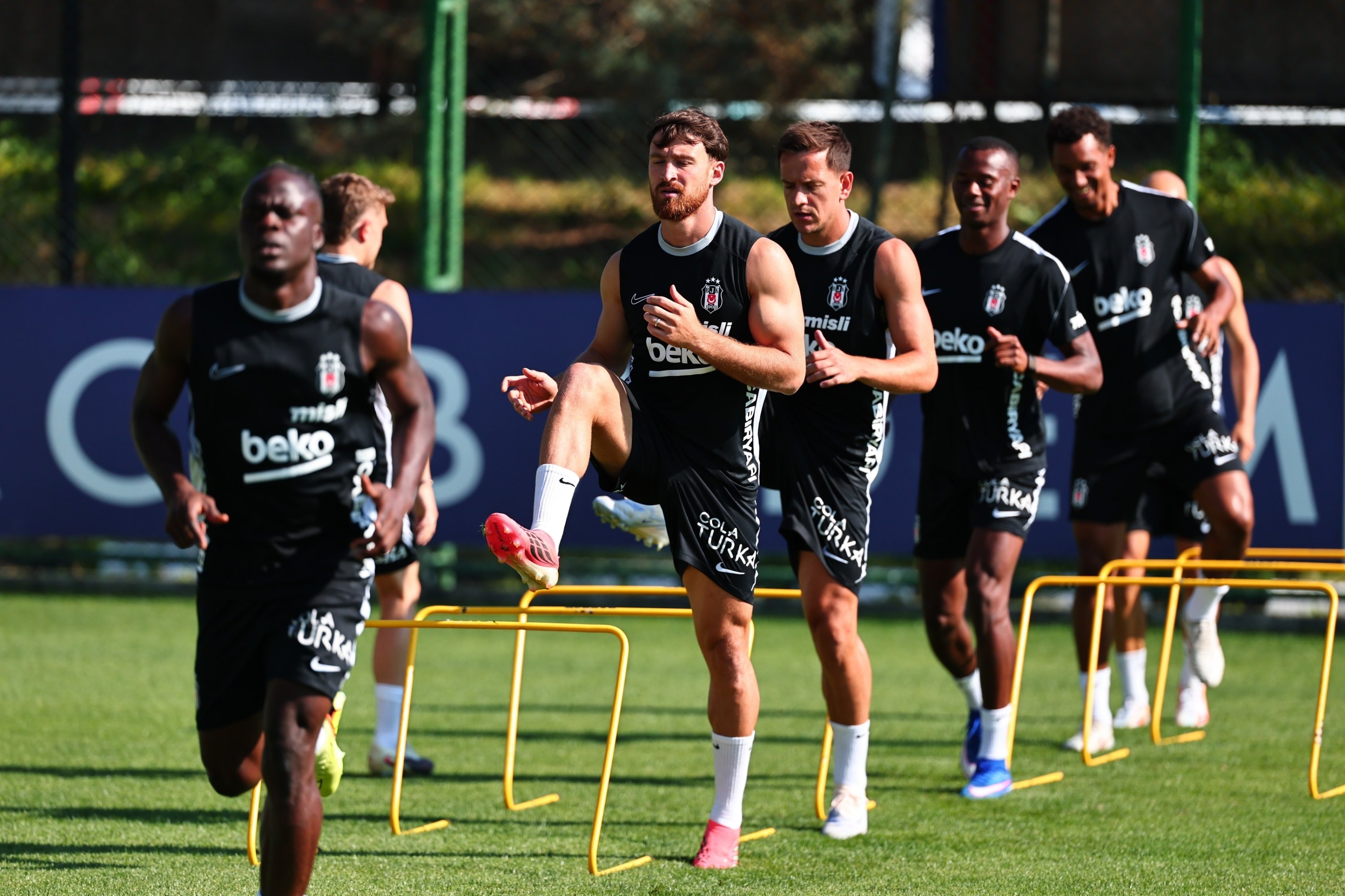 New-look Beşiktaş face Midtjylland in key Europa League qualifier