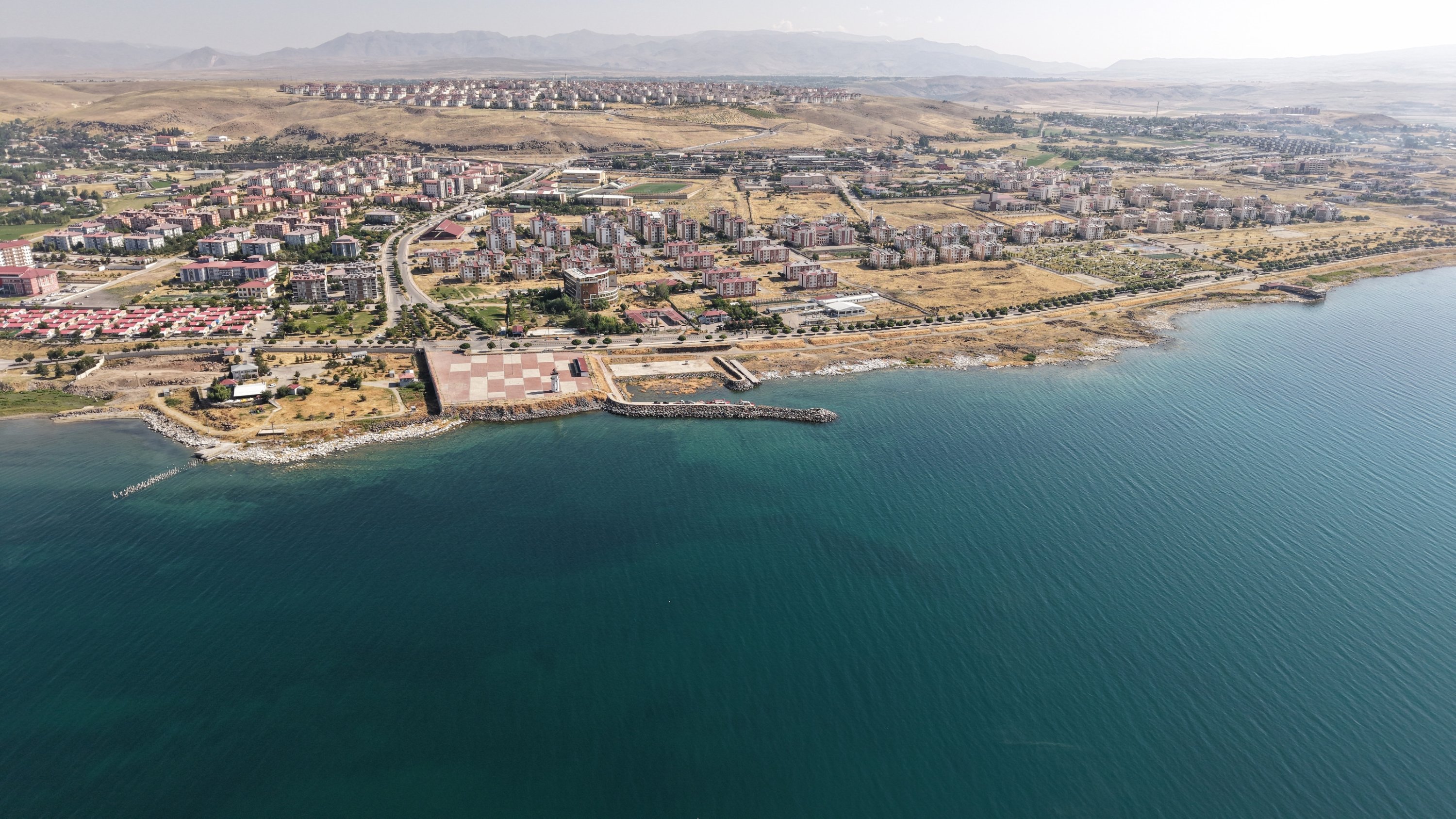 Lake Van plays key role in regulating eastern Türkiye's climate