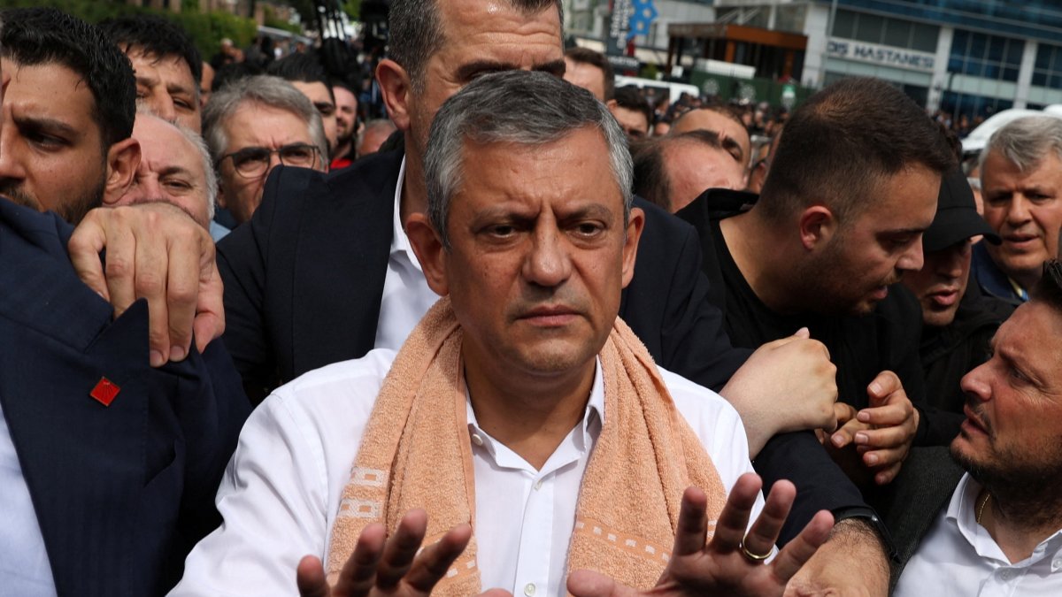 Özgür Özel leaves CHP headquarters after he was ousted as chair of the party, Ankara, Türkiye, May 24, 2026. (Reuters Photo)
