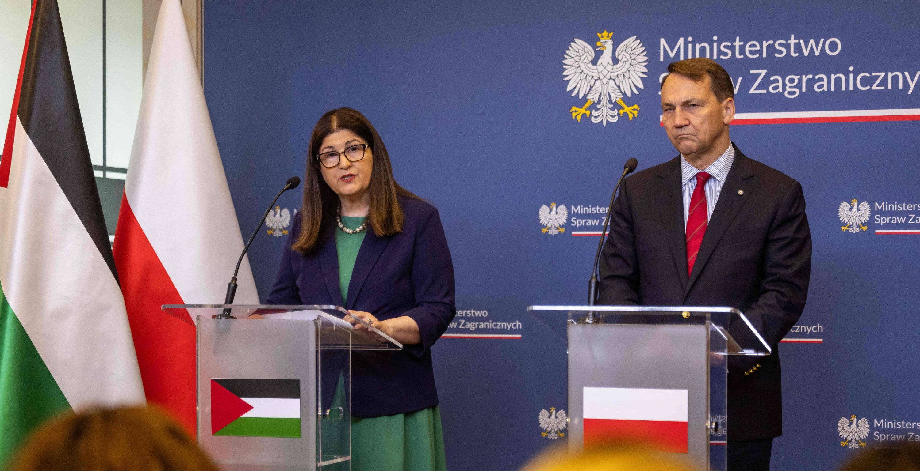 Poland urges Israel to end West Bank settlement expansion