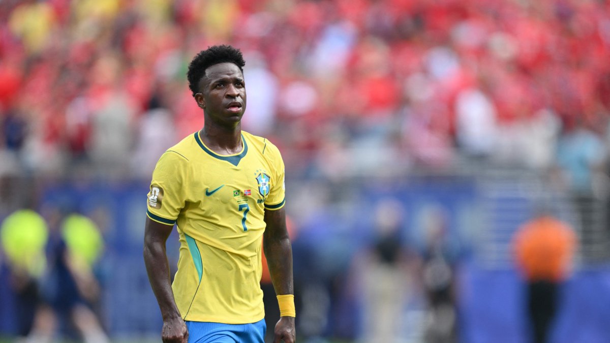 Brazil's Vinicius Junior reacts during halftime in the 2026 World Cup round of 16 football match against Norway at the New York/New Jersey Stadium, East Rutherford, U.S., July 5, 2026. (AFP Photo)
