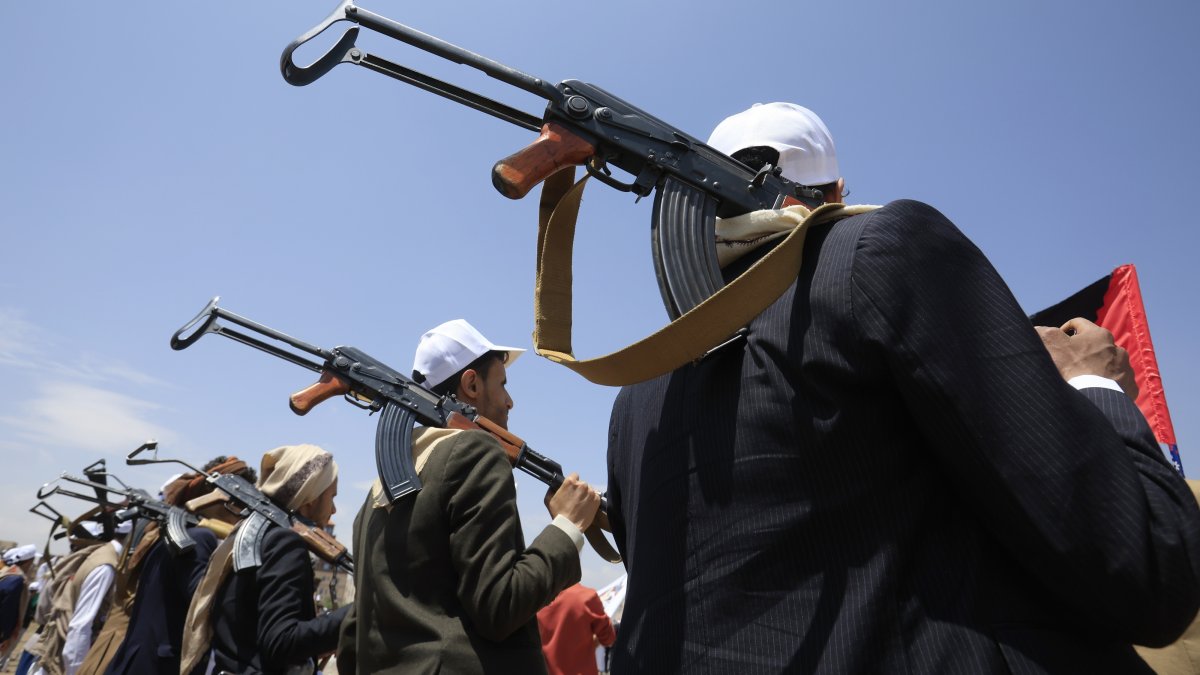 Armed students participate in a rally supporting the Houthi-imposed naval embargo against Saudi Arabia in Sanaa, Yemen, July 22, 2026. (EPA Photo)
