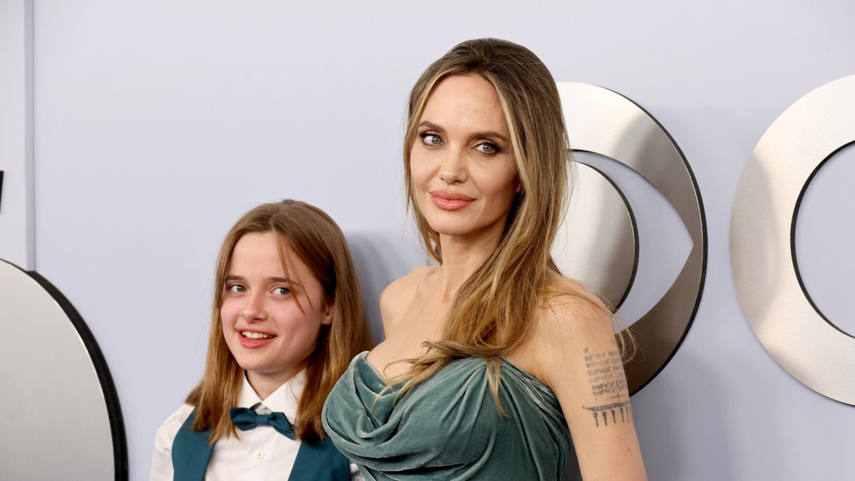 Vivienne Jolie-Pitt (L) and Angelina Jolie attend the 77th Annual Tony Awards at David H. Koch Theater at Lincoln Center, New York City, U.S., June 16, 2024. (Getty Images Photo)