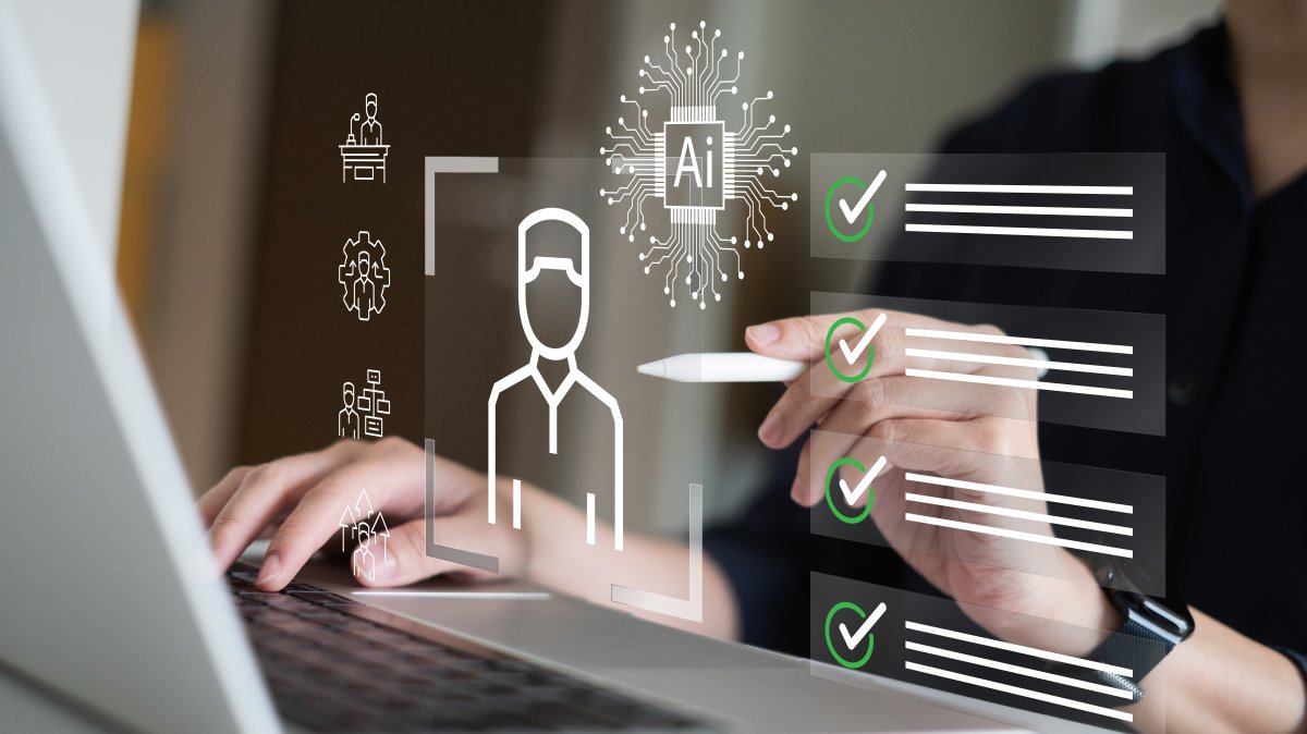 A recent survey showed that over 40% of job candidates use artificial intelligence to prepare their resumes. (Shutterstock Photo)
