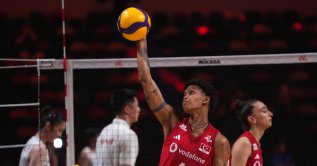 Türkiye's Melissa Vargas in action during the 2026 Volleyball Nations League semifinal match against China, Macao, China, July 25, 2026. (AA Photo)