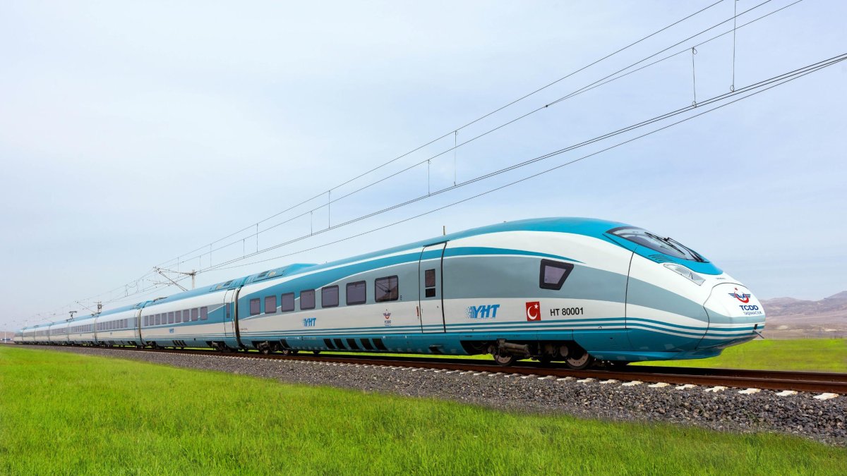 An Eskişehir-Istanbul High-Speed Train (YHT) operates on one of Türkiye's busiest rail corridors, Eskişehir, Türkiye, July 26, 2026. (DHA Photo) 