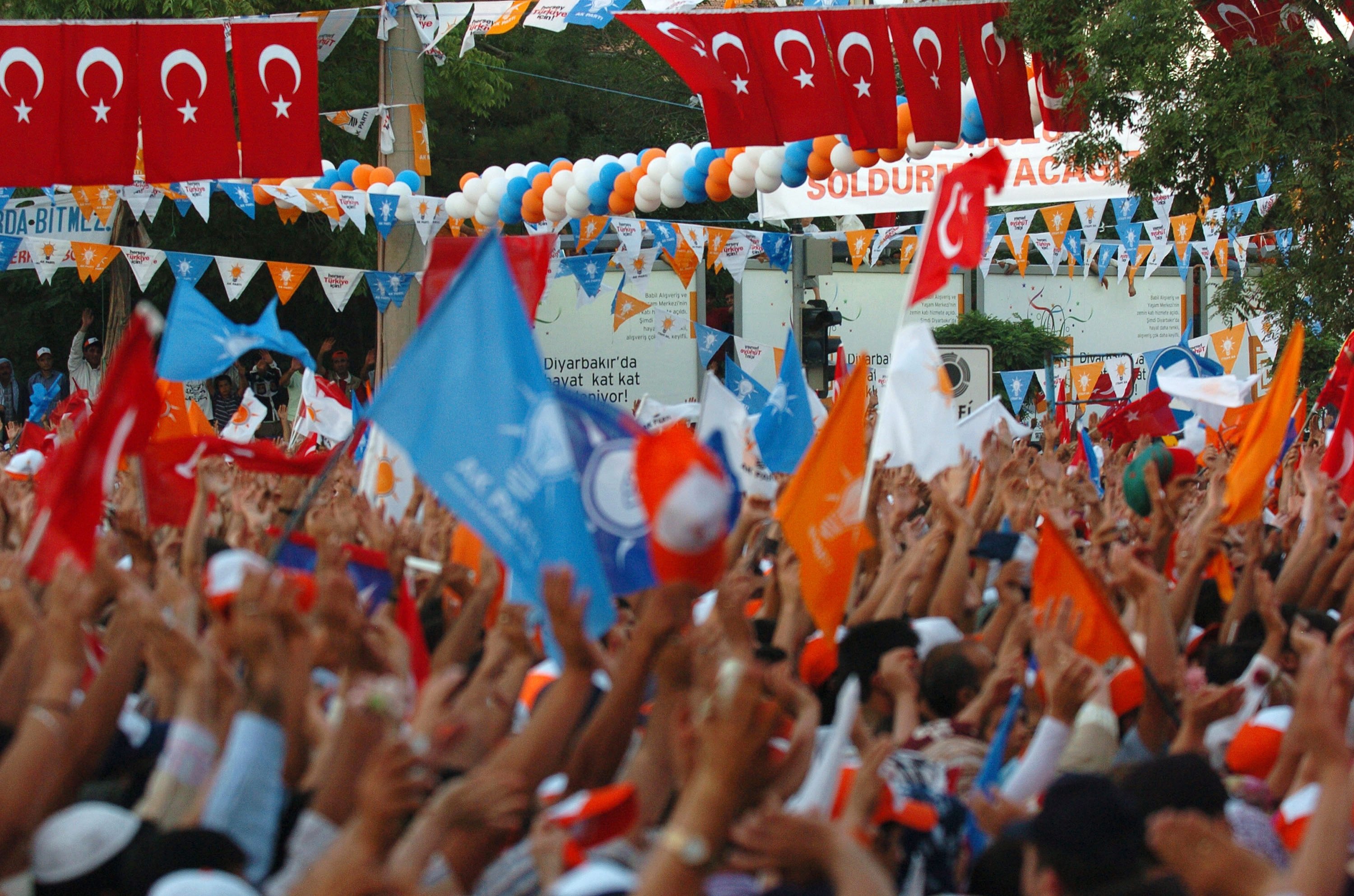 Türkiye’s ruling AK Party to mark 25th anniversary with 25 million-trees