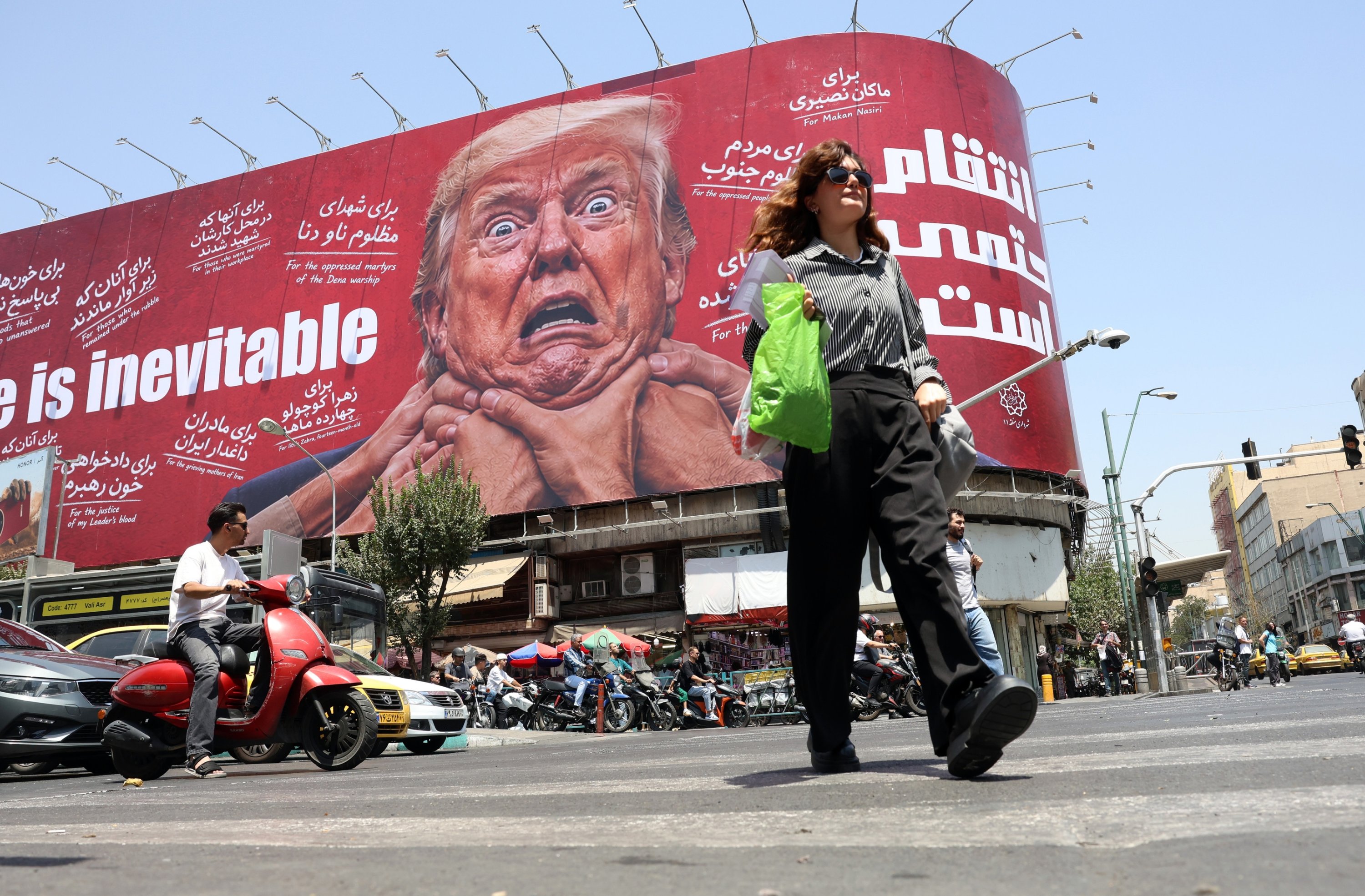 Mediators reportedly see diplomatic opening to cut US-Iran tension