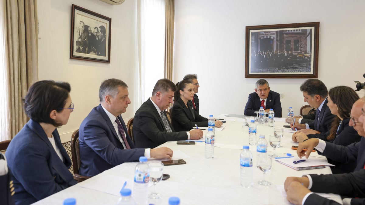 New Party (YP) Chair Özgür Özel chairs a meeting of the party in Ankara, Türkiye, July 25, 2026. (AA Photo)