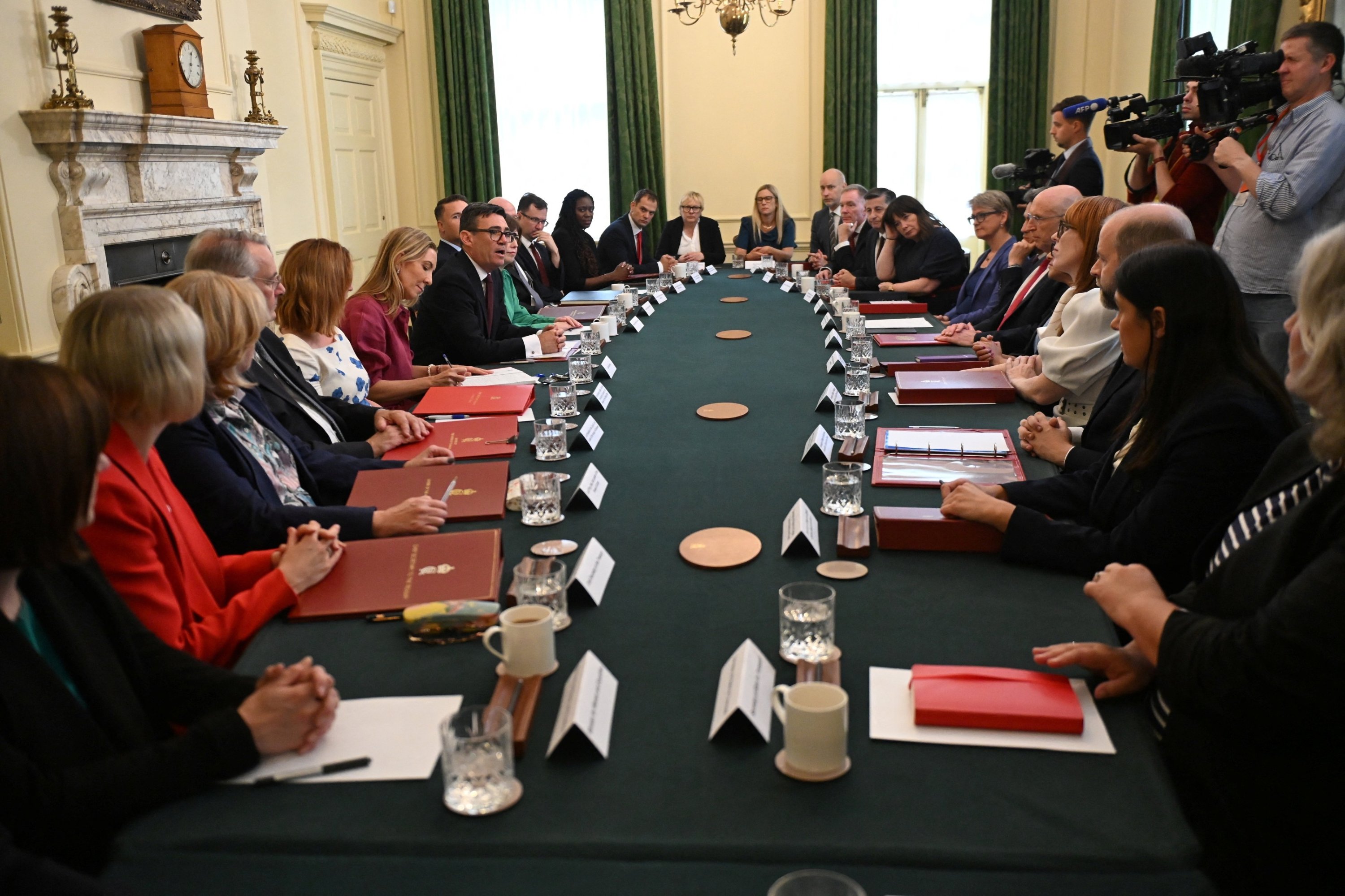 Burnham’s pro-Israel-infested cabinet is working for same manager