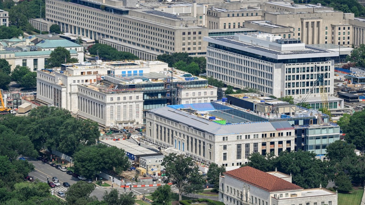 Construction continues at Federal Reserve buildings, Washington, D.C., U.S., July 11, 2026. (Reuters Photo)