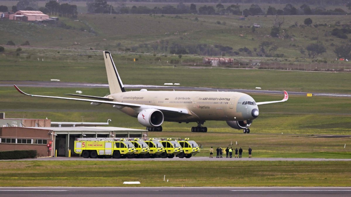 A Qantas A350-1000ULR arrives at Tullamarine Airport, Melbourne, Australia, July 24, 2026. (AFP Photo)