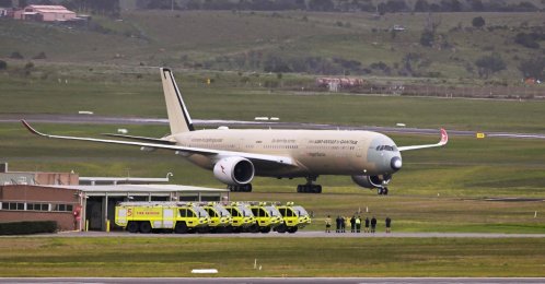 A Qantas A350-1000ULR arrives at Tullamarine Airport, Melbourne, Australia, July 24, 2026. (AFP Photo)