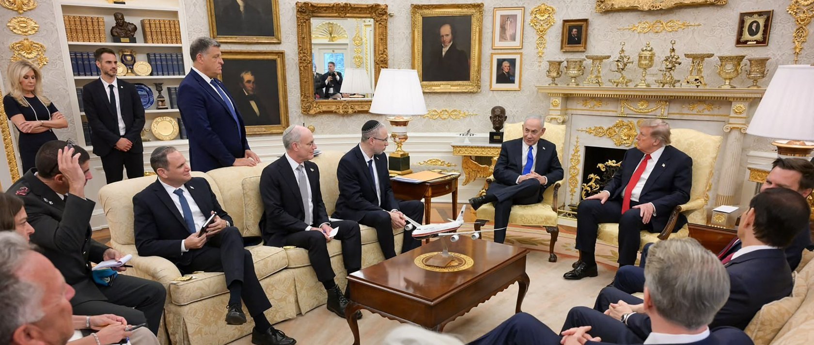 U.S. President Donald Trump meets with Israel's Prime Minister Benjamin Netanyahu in the Oval Office of the White House in Washington D.C., July 28, 2026. (AFP Photo)
