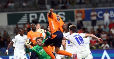 Istanbul Başakşehir's Davie Selke (C) in action during the UEFA Conference League second qualifying round first leg match against Inter Turku at Başakşehir Fatih Terim Stadium, Istanbul, Türkiye, July 22, 2026. (IHA Photo)