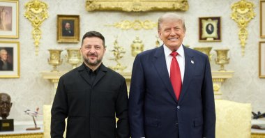 Ukraine's President Volodymyr Zelenskyy (L) and U.S. President Donald Trump pose for a photo during their meeting in Washington, D.C., July 28, 2026. (AFP Photo)